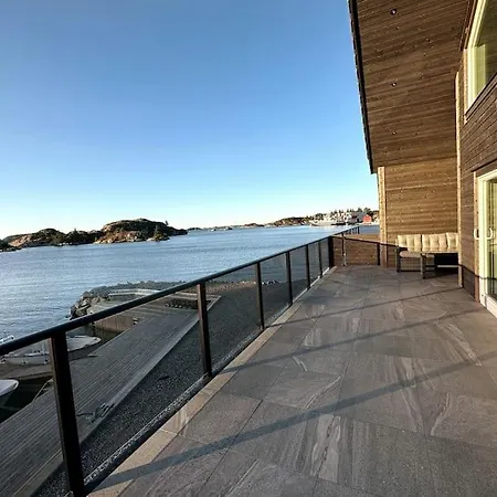 Eksklusiv Rorbu - Havblikk 1 - Batutleie *