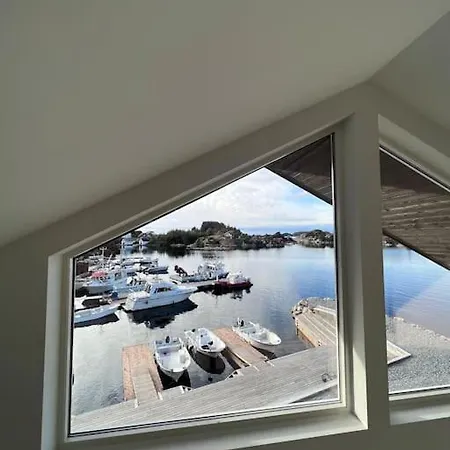 Feriehus Eksklusiv Rorbu - Havblikk 1 - Båtutleie Bekkjarvik